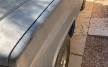 Gmc-sierra-1986-blue-8