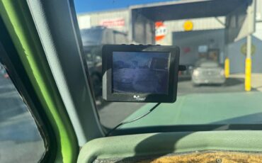 Gmc-sierra-2500-1976-green-13