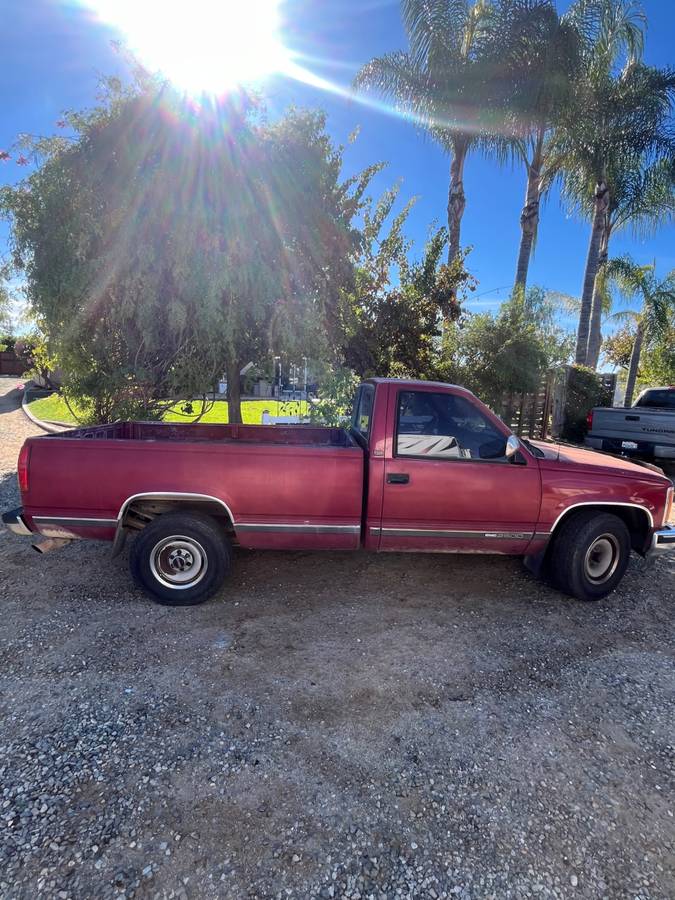 Gmc-sierra-2500-1990-red-1