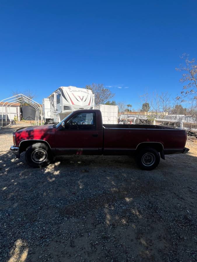Gmc-sierra-2500-1990-red-3