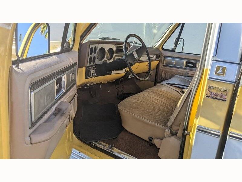 Gmc-sierra-2500-camper-special-1978-yellow-7
