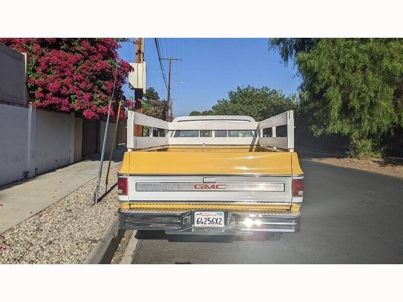 Gmc-sierra-2500-camper-special-1978-yellow-9
