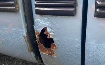 Gmc-sierra-2500hd-1988-green-11