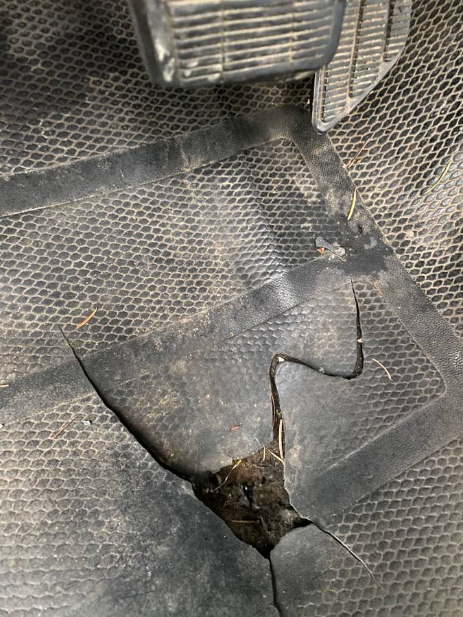 Gmc-sierra-2500hd-1988-green-9