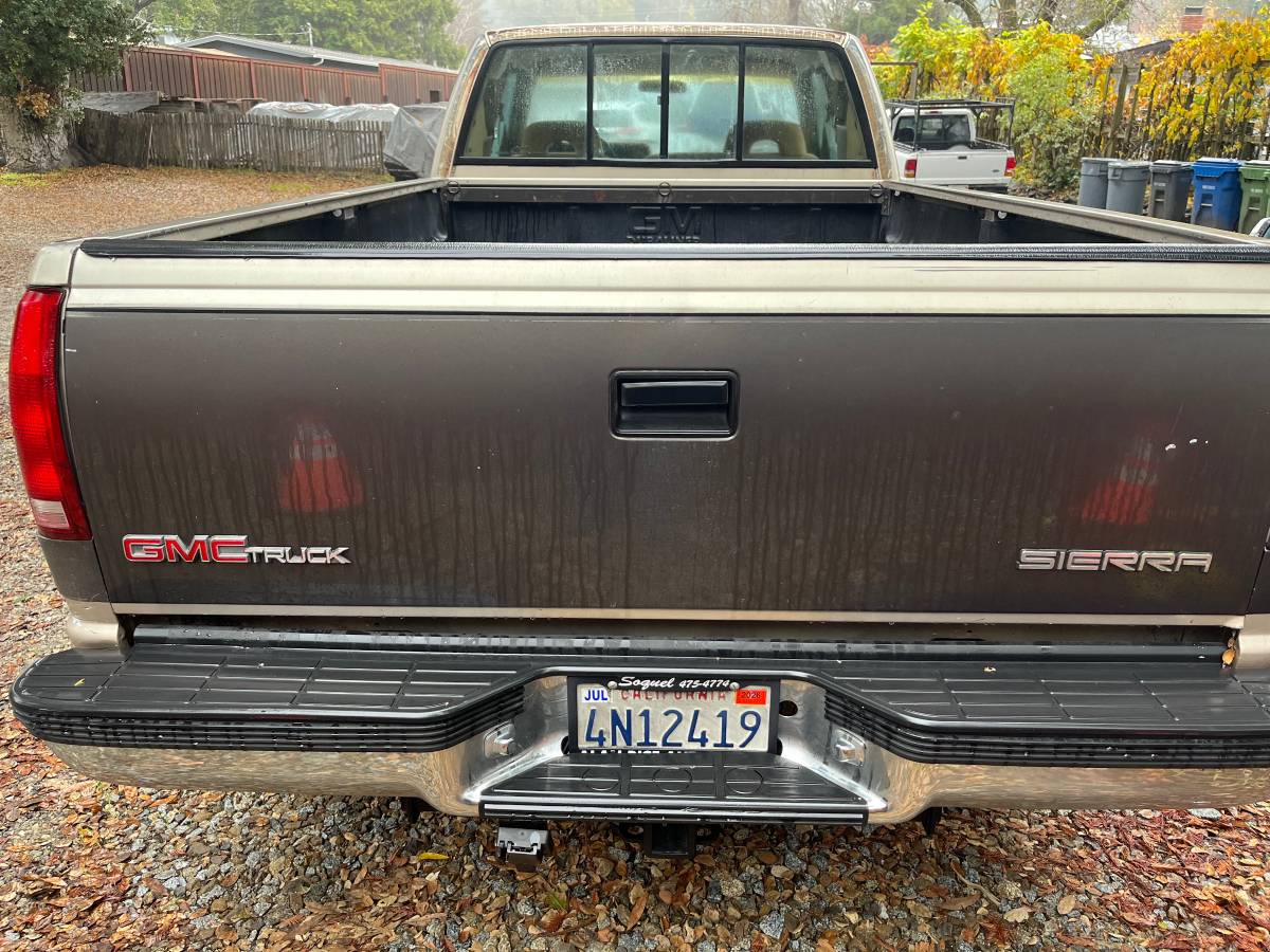 Gmc-sierra-2500hd-1992-brown-2