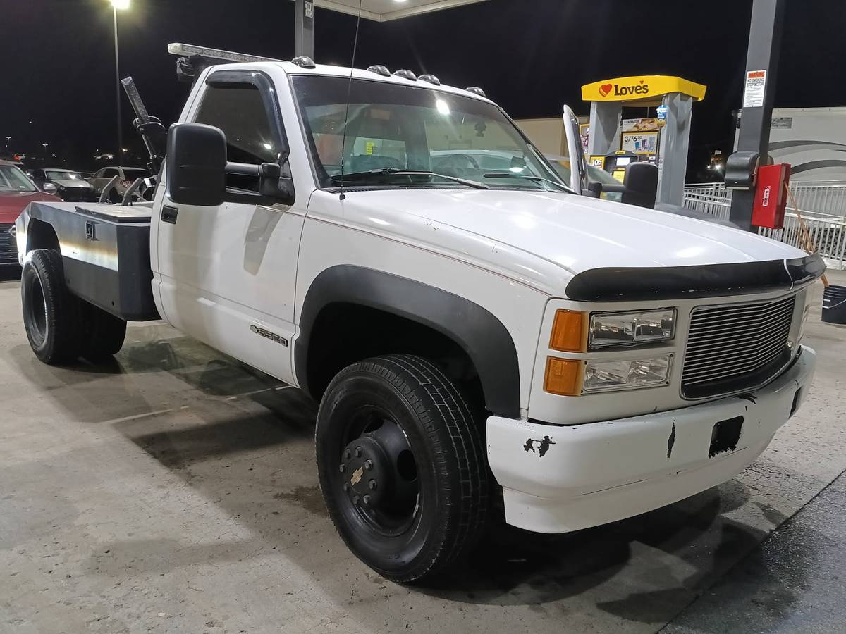Gmc-sierra-3500hd-1993-white-1
