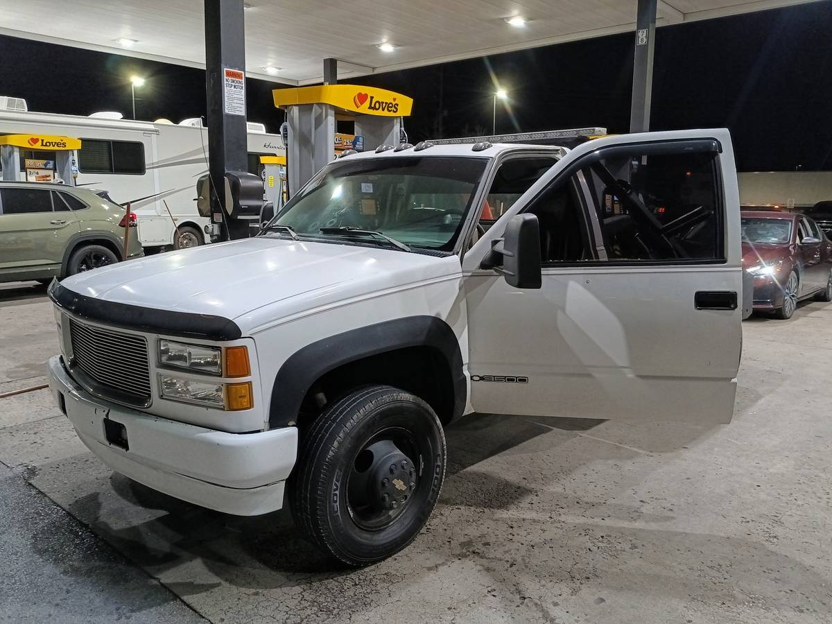 Gmc-sierra-3500hd-1993-white-2