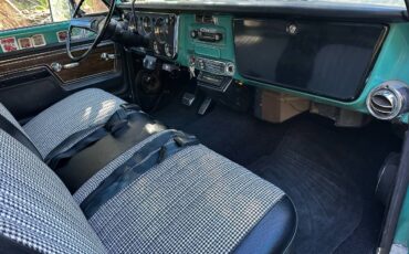 Gmc-sierra-grande-1972-green-1