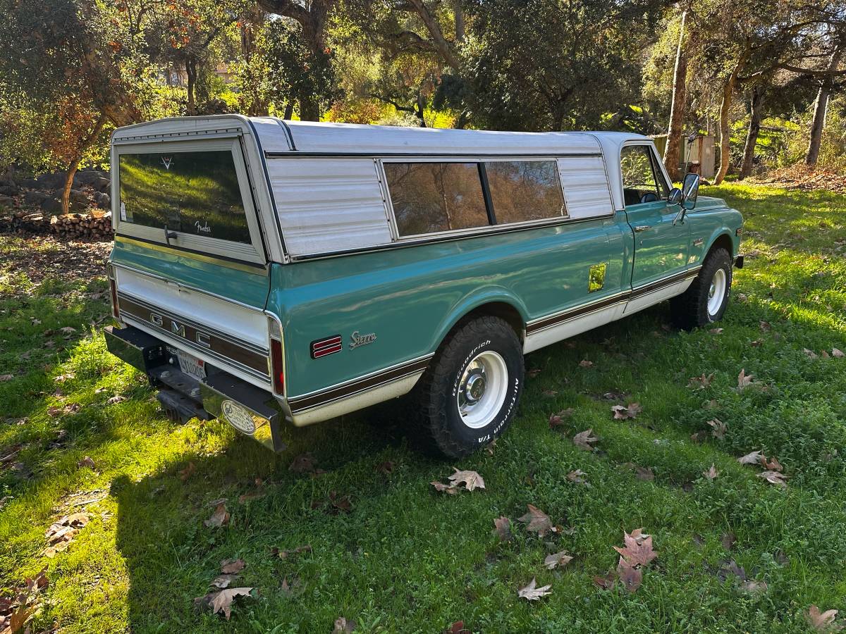 Gmc-sierra-grande-1972-green-12