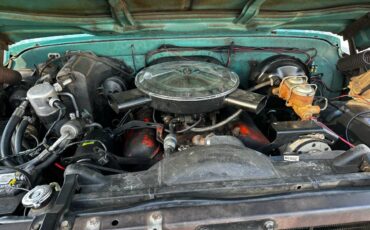 Gmc-sierra-grande-1972-green-17