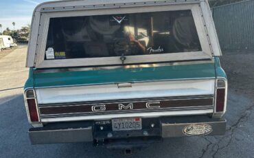 Gmc-sierra-grande-1972-green-21