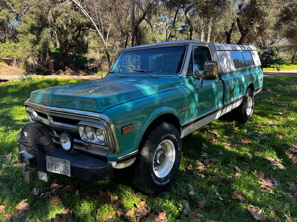Gmc-sierra-grande-1972-green