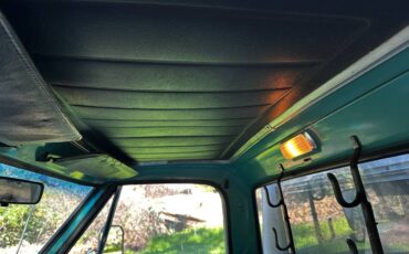 Gmc-sierra-grande-1972-green-3