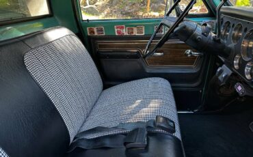 Gmc-sierra-grande-1972-green-6