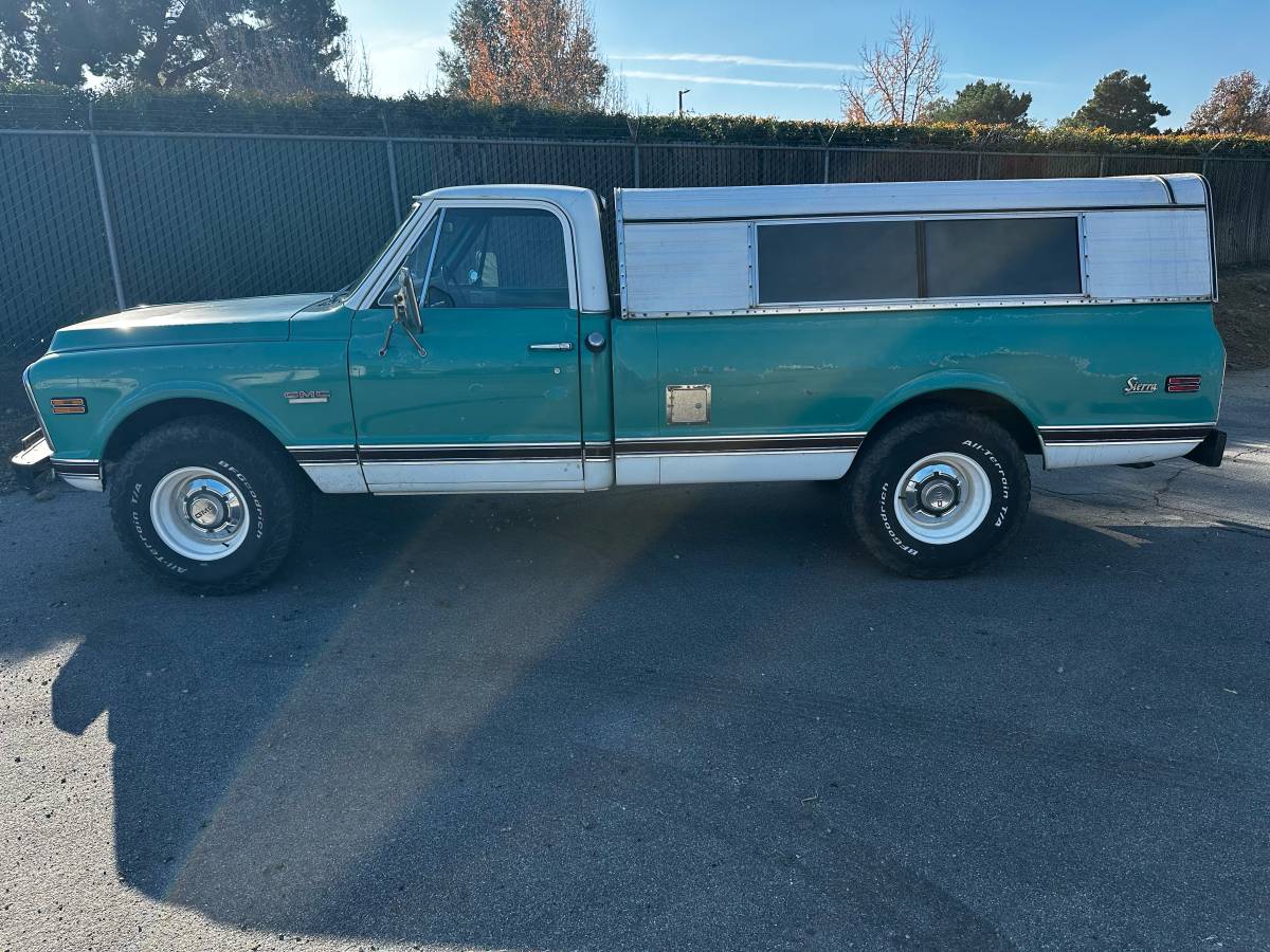 Gmc-sierra-grande-1972-green