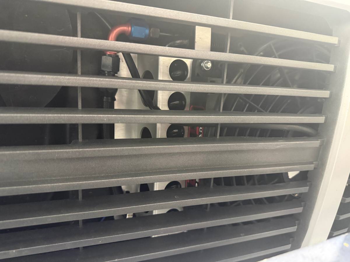 Gmc-sierra-k3500-1985-brown-10