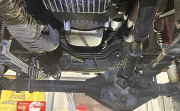 Gmc-sierra-k3500-1985-brown-13