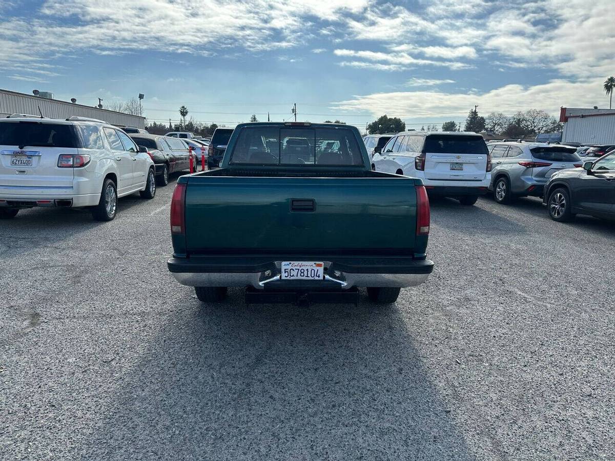 Gmc-sierra-obs-1995-green-14