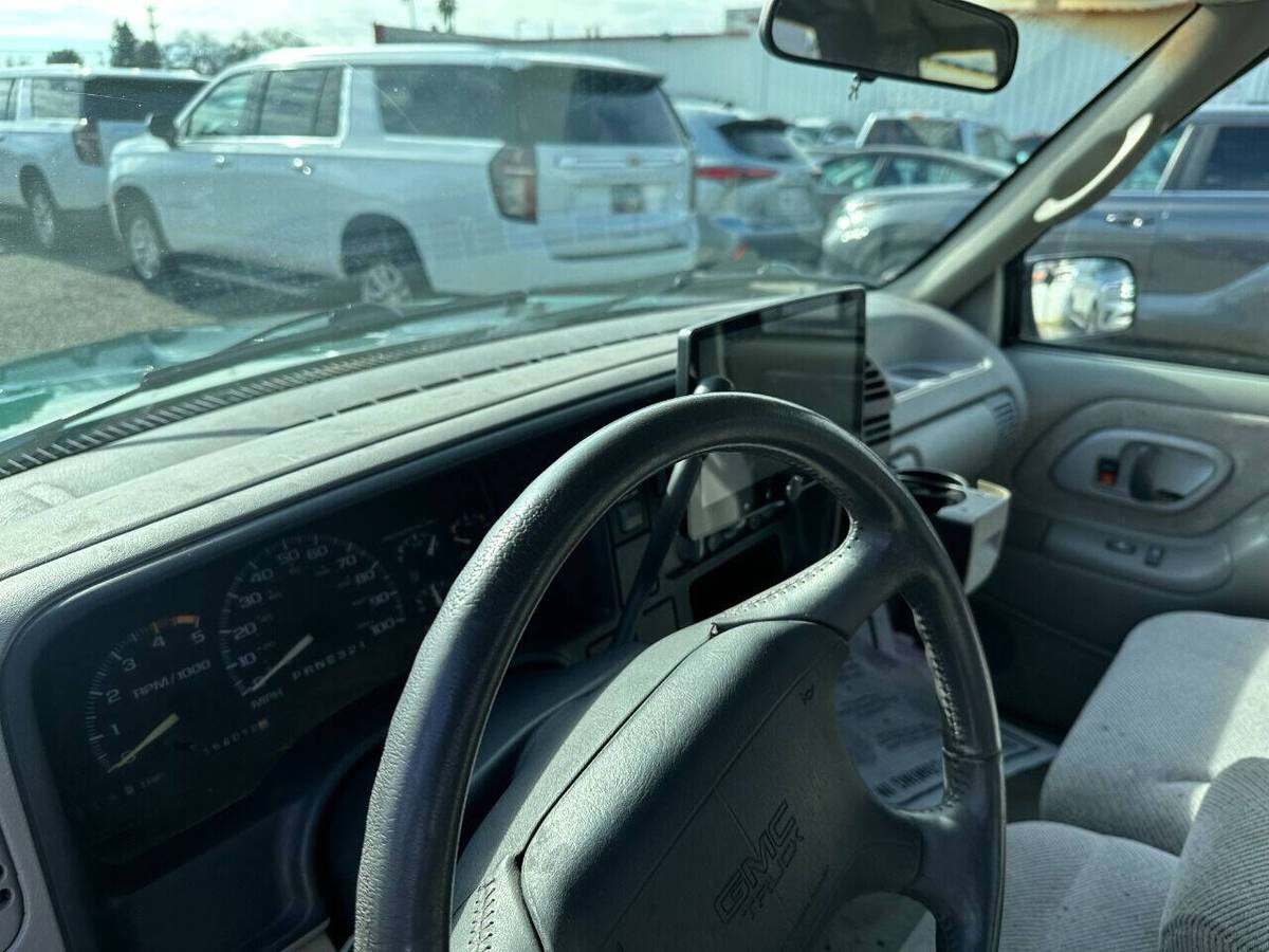 Gmc-sierra-obs-1995-green-8