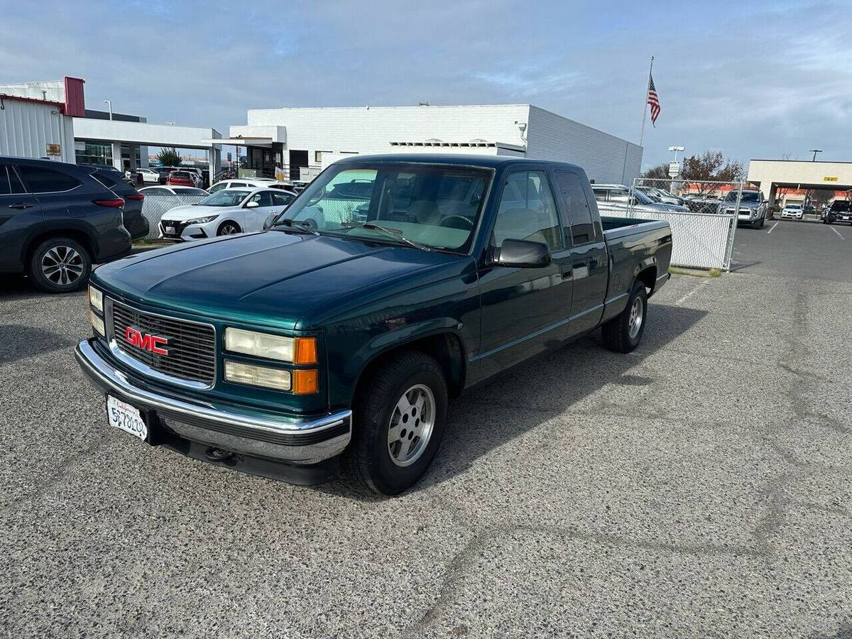 Gmc-sierra-obs-1995-green