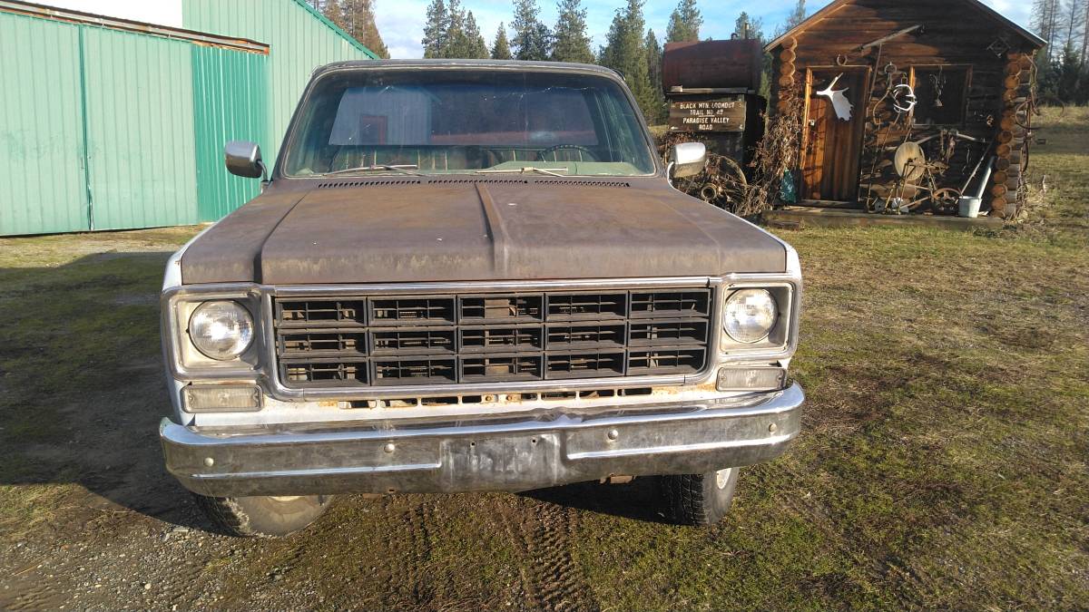 Gmc-silverado-1977-black-1