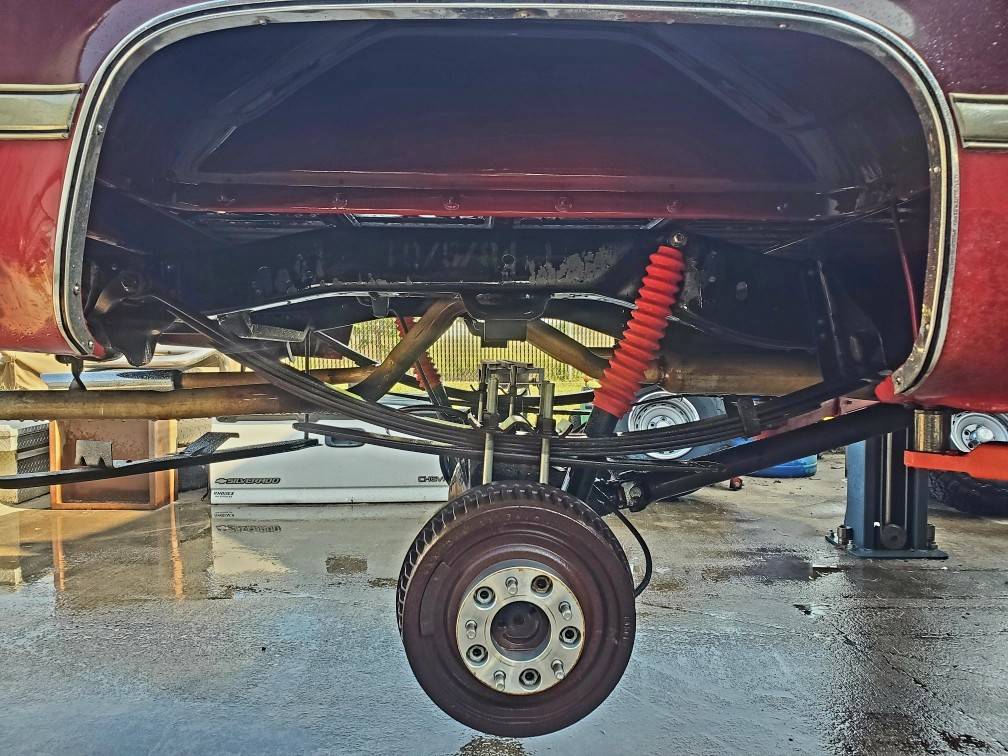 Gmc-square-body-sierra-classic-1985-red-19