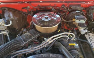 Gmc-square-body-sierra-classic-1985-red-22