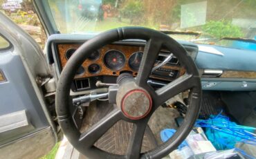 Gmc-suburban-1500-1990-silver-7