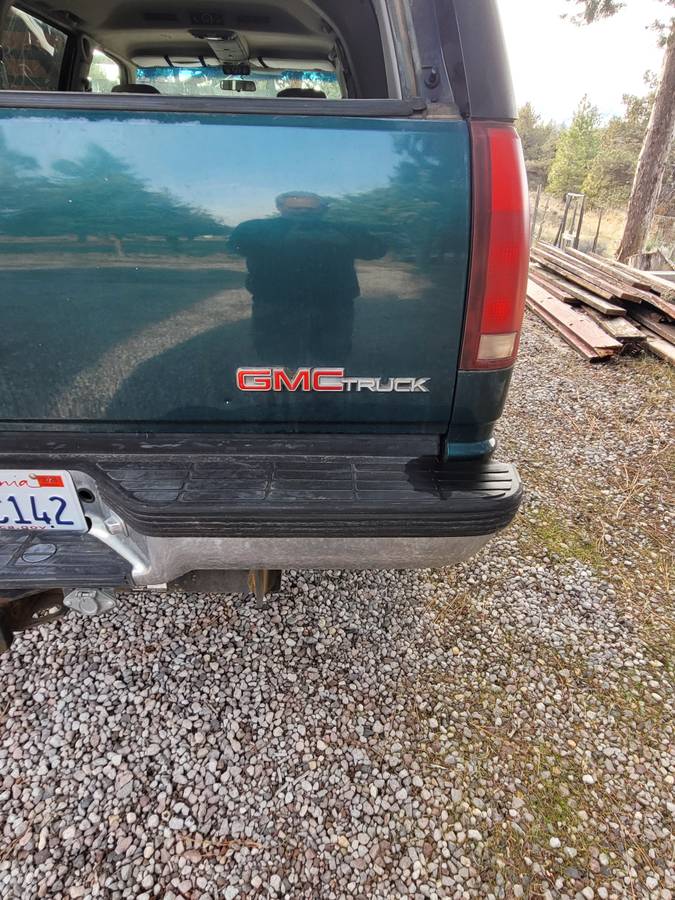 Gmc-suburban-1995-green-2