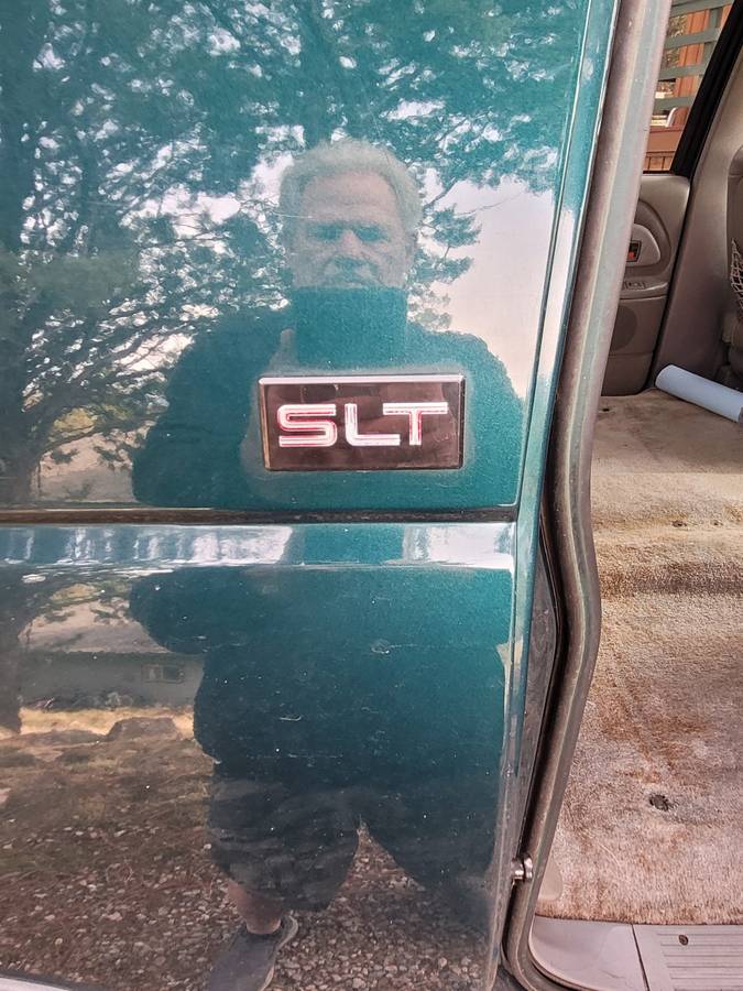 Gmc-suburban-1995-green-7