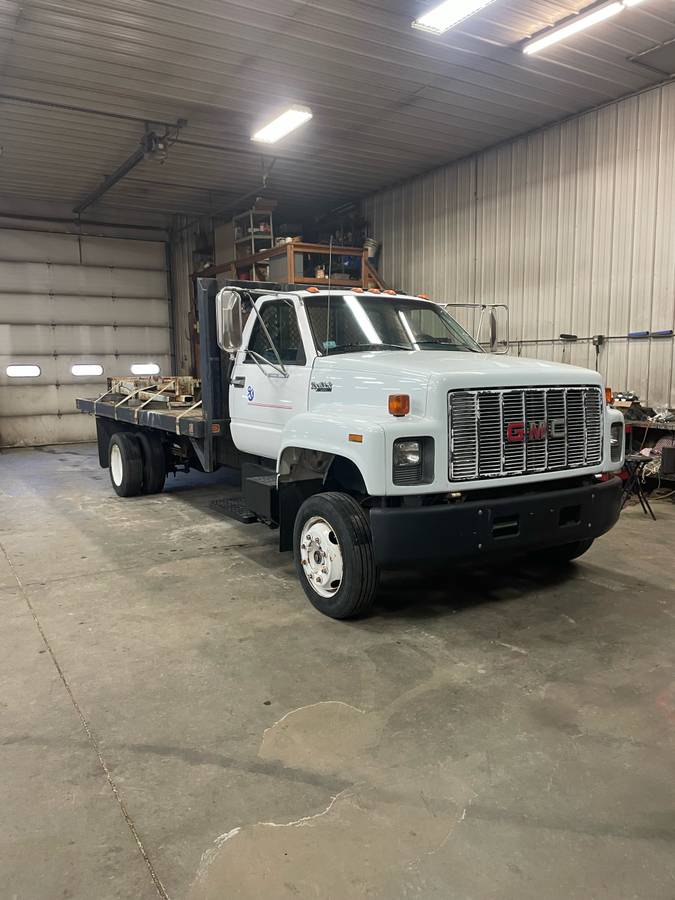Gmc-topkick-diesel-1995-white