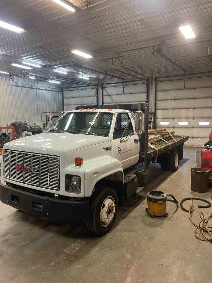 Gmc-topkick-diesel-1995-white-2