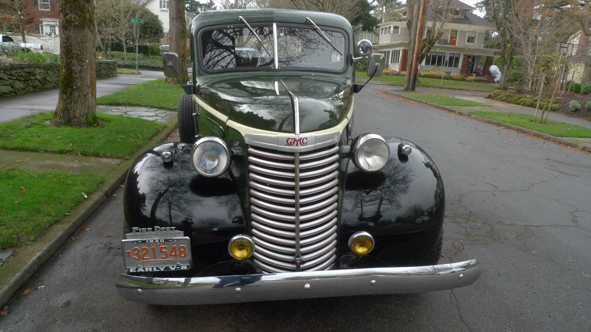 Gmc-truck-1940-green-2