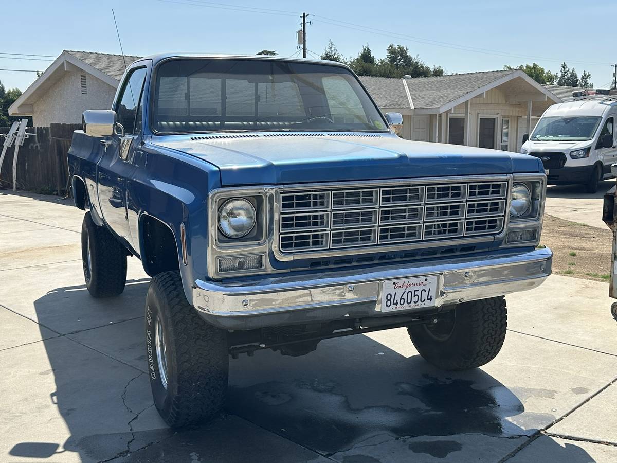 Gmc-truck-1979-blue-12