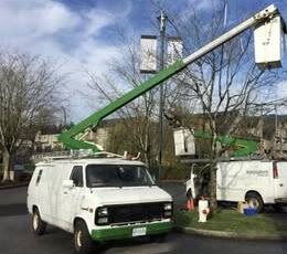 Gmc-vandura-1987-white