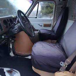 Gmc-vandura-1987-white-3