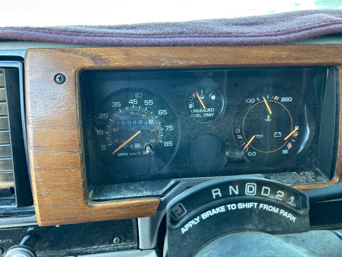 Gmc-vandura-2500-1993-white-6