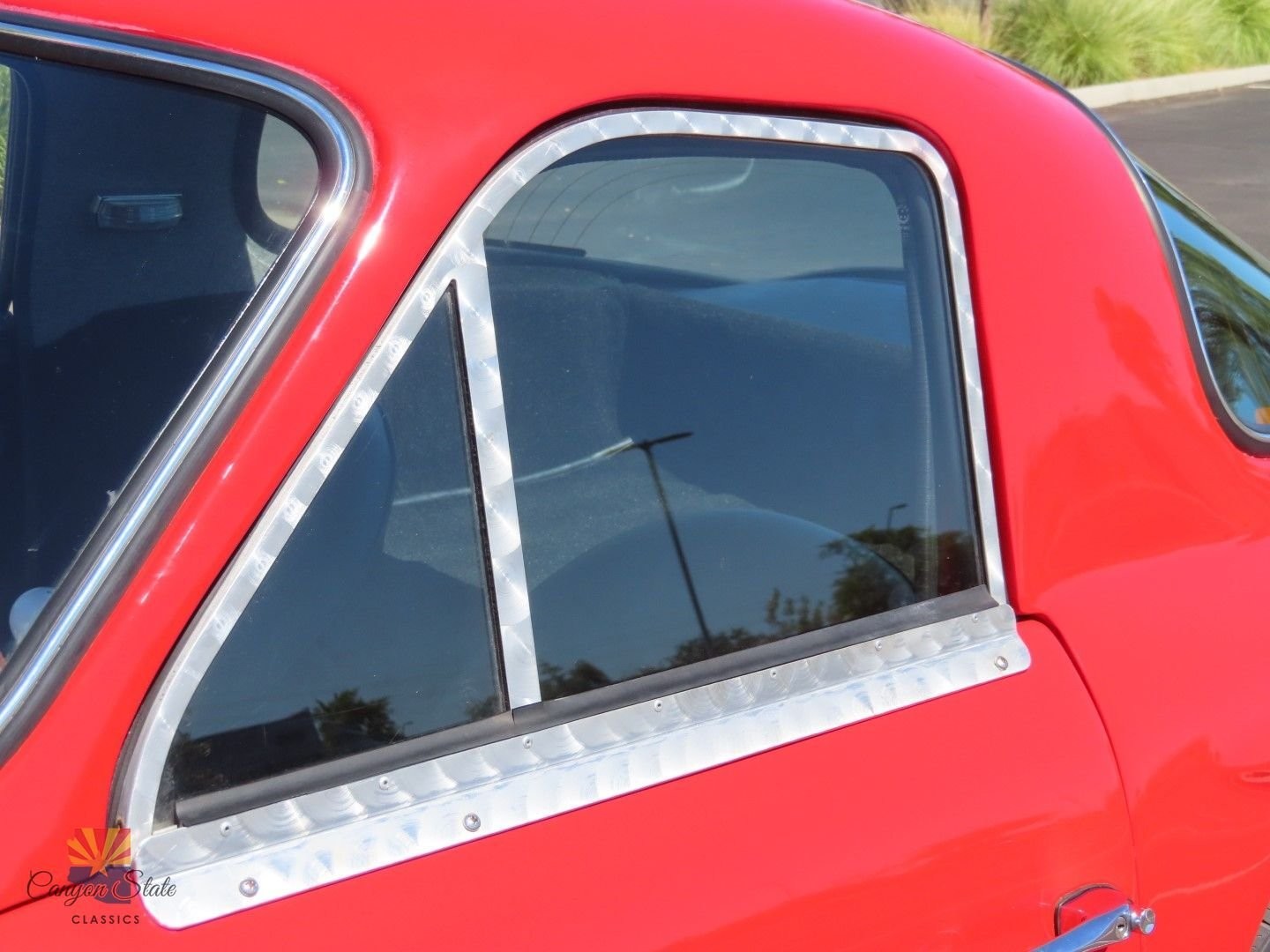 Griffith-400-Series-1966-Coupe-26