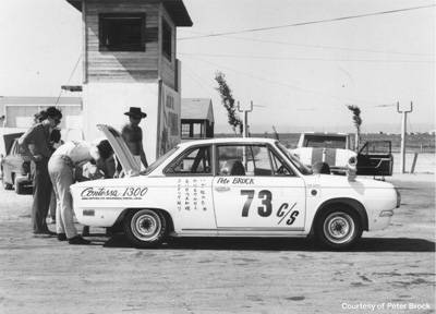 Hino-contessa-1967-white-15