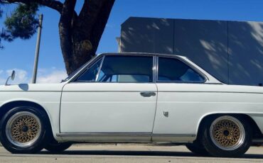 Hino-contessa-1967-white-4