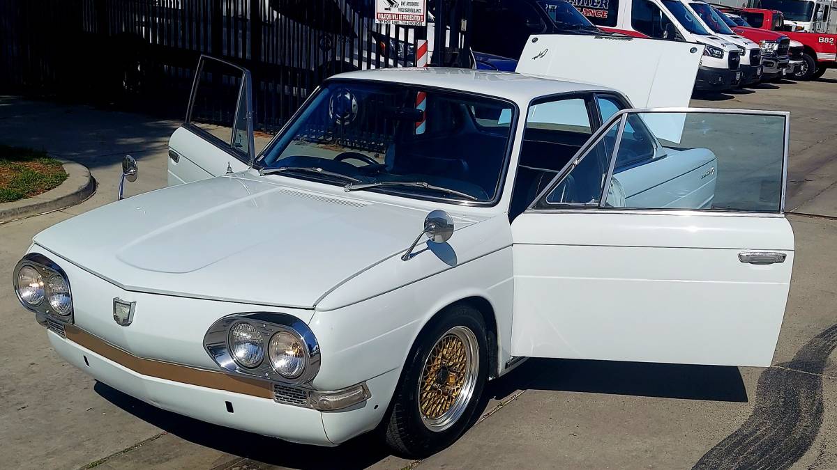 Hino-contessa-1967-white-8