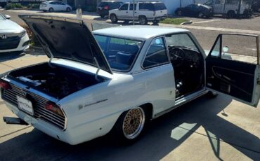 Hino-contessa-1967-white-9