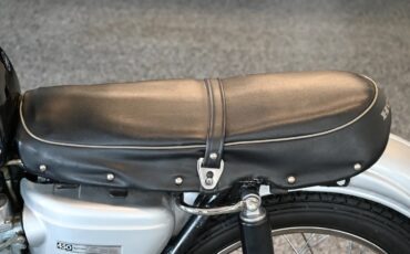 Honda-Cb-1966-Black-Black-13