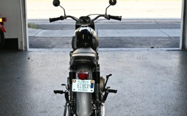 Honda-Cb-1966-Black-Black-4