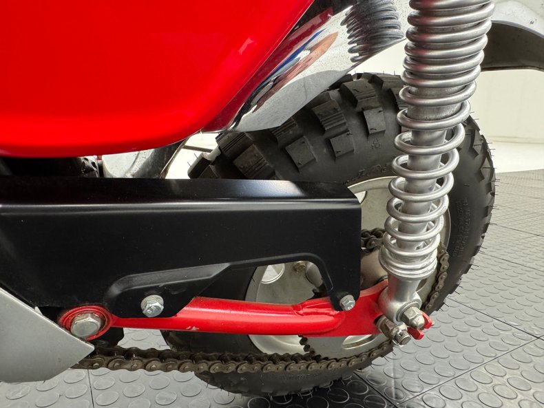 Honda-Other-1973-Candy-Ruby-Red-Black-11