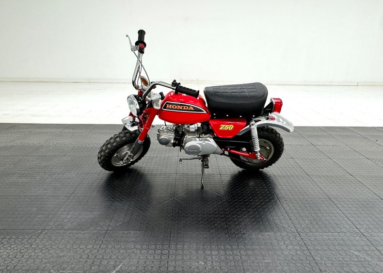 Honda-Other-1973-Candy-Ruby-Red-Black-27