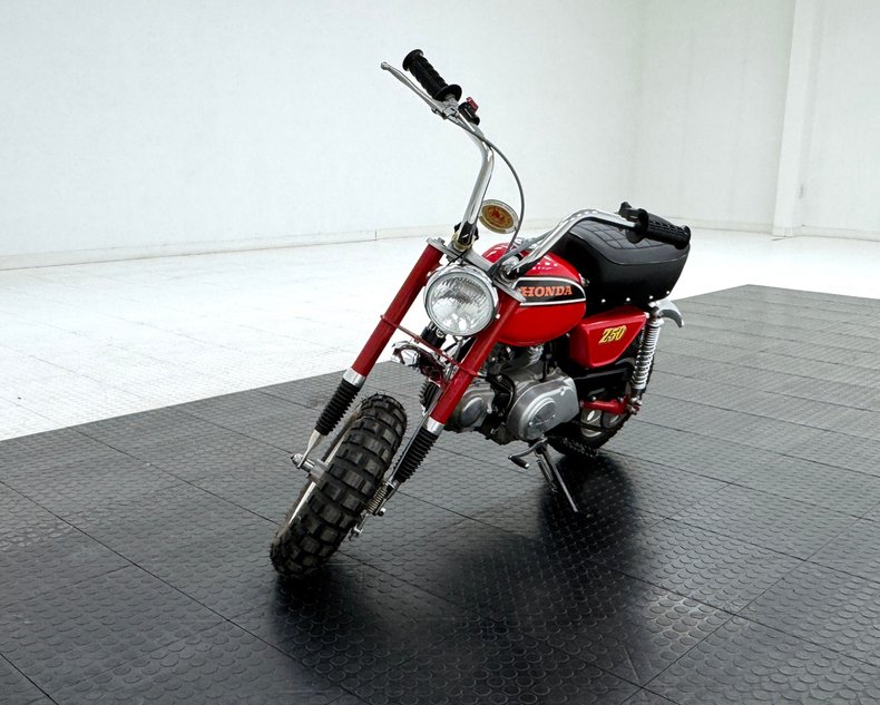 Honda-Other-1973-Candy-Ruby-Red-Black-28
