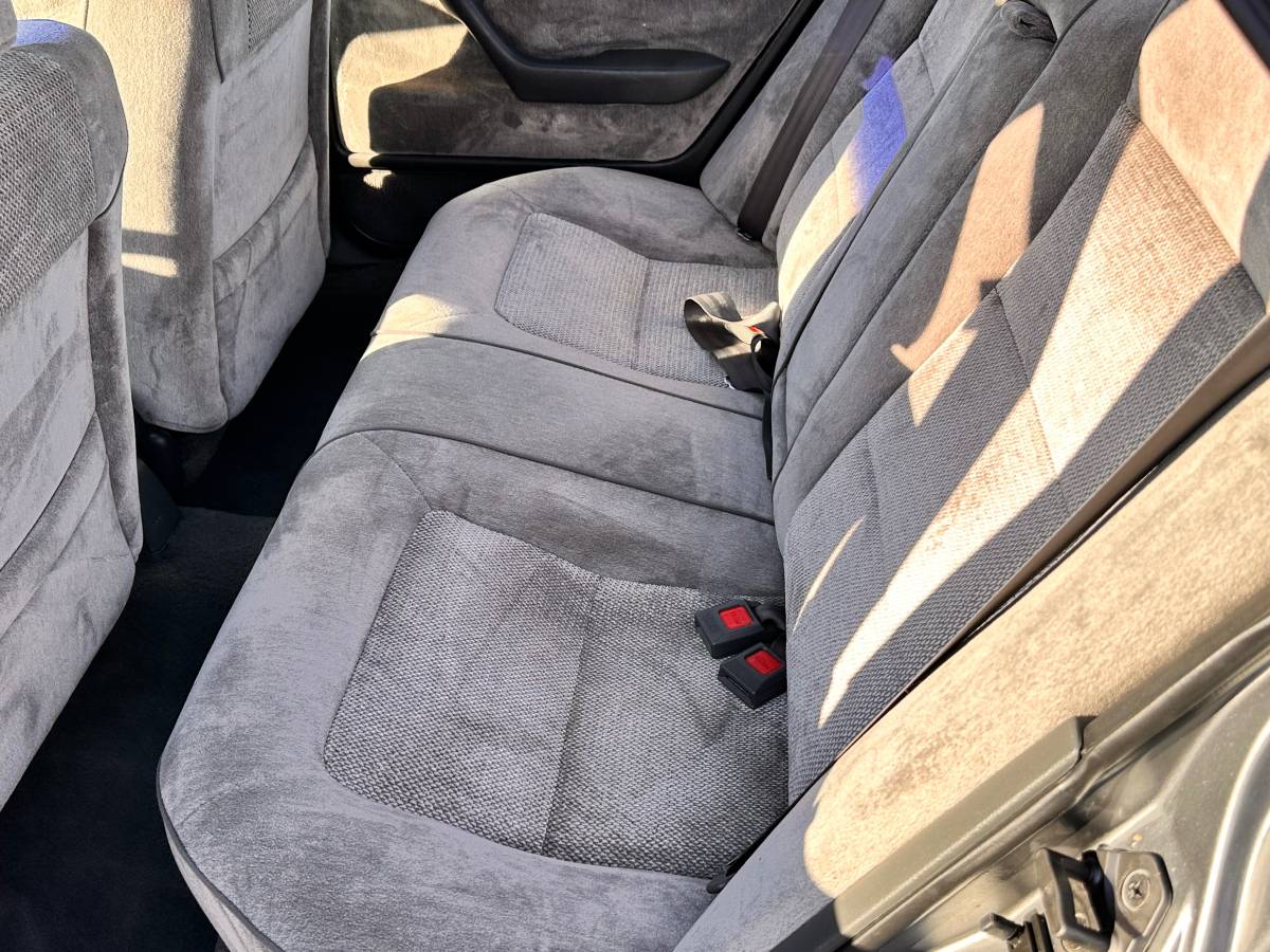 Honda-accord-1990-brown-15