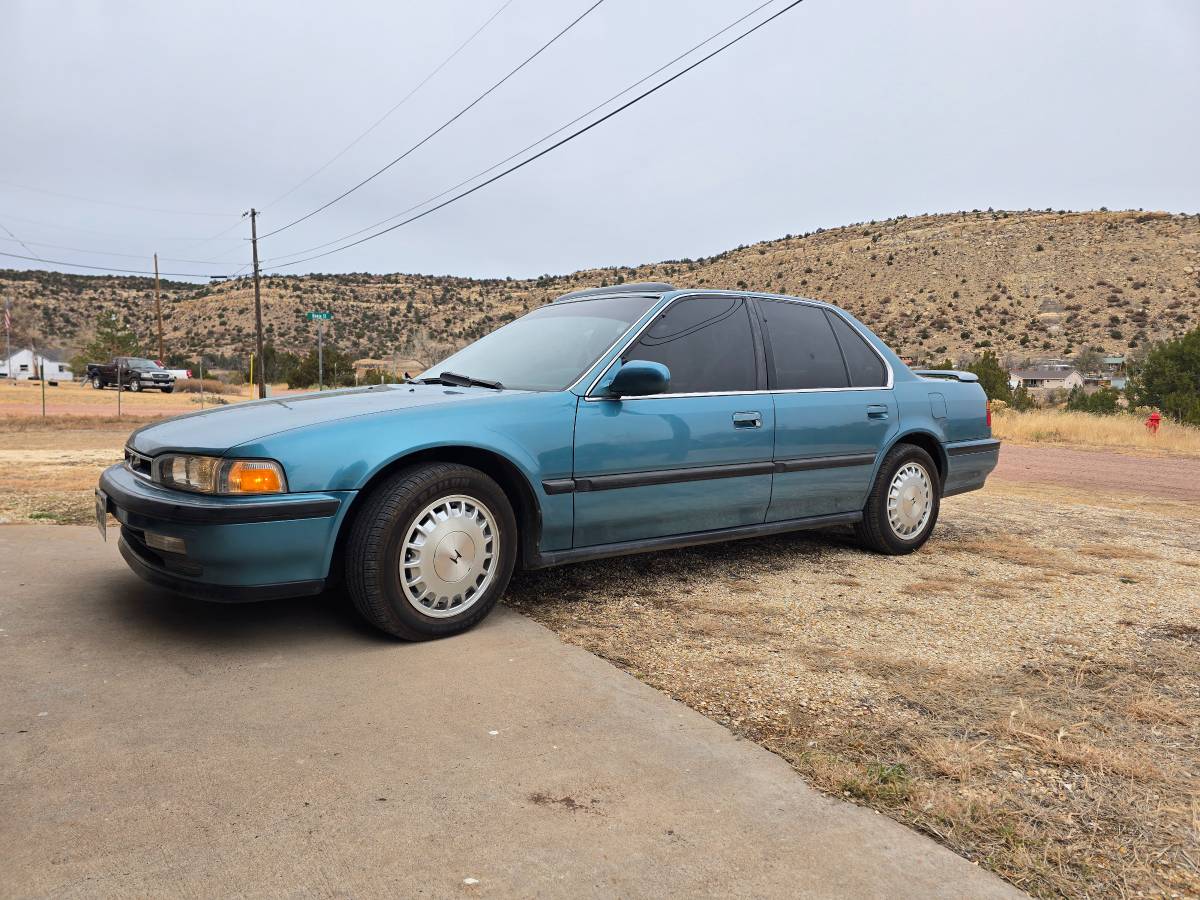 Honda-accord-1991-7