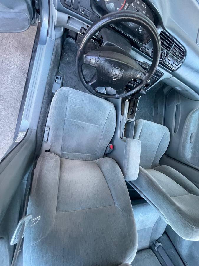 Honda-accord-1995-14